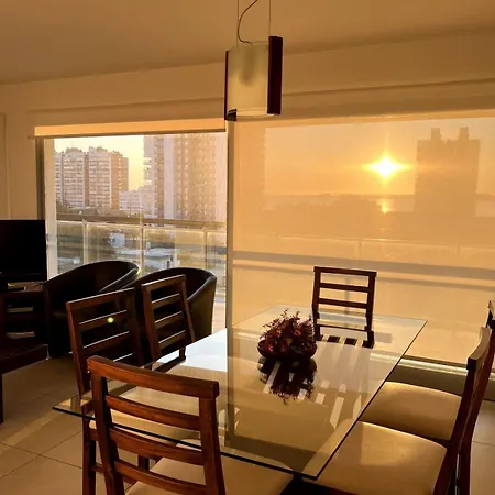 Alquiler Apto Torre Francia Con Parrillero Punta Del Este